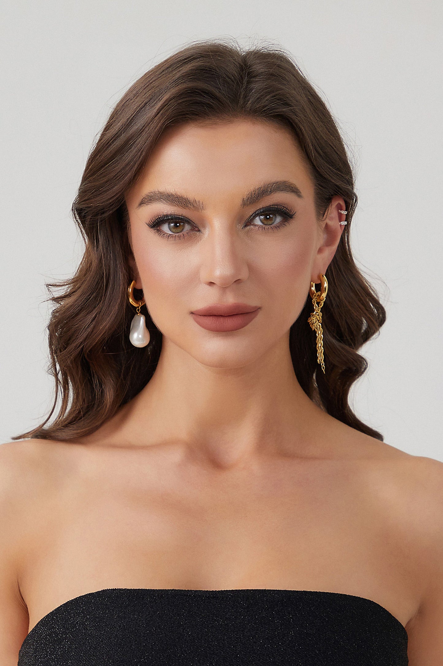Unique Asymmetrical Gold Rope Chain  Baroque Pearl Drop Earrings
